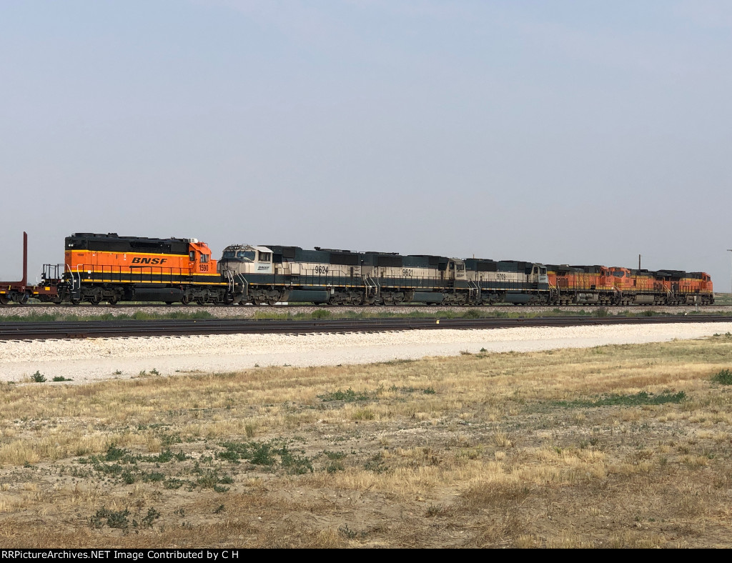 BNSF 3850/5064/4142/9709/9621/9624/1590